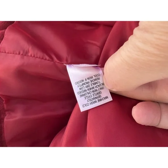 Womens Croft & Barrow Quilted Zip Up Vest Drawstring Back Small Zip Pockets - Picture 4 of 5